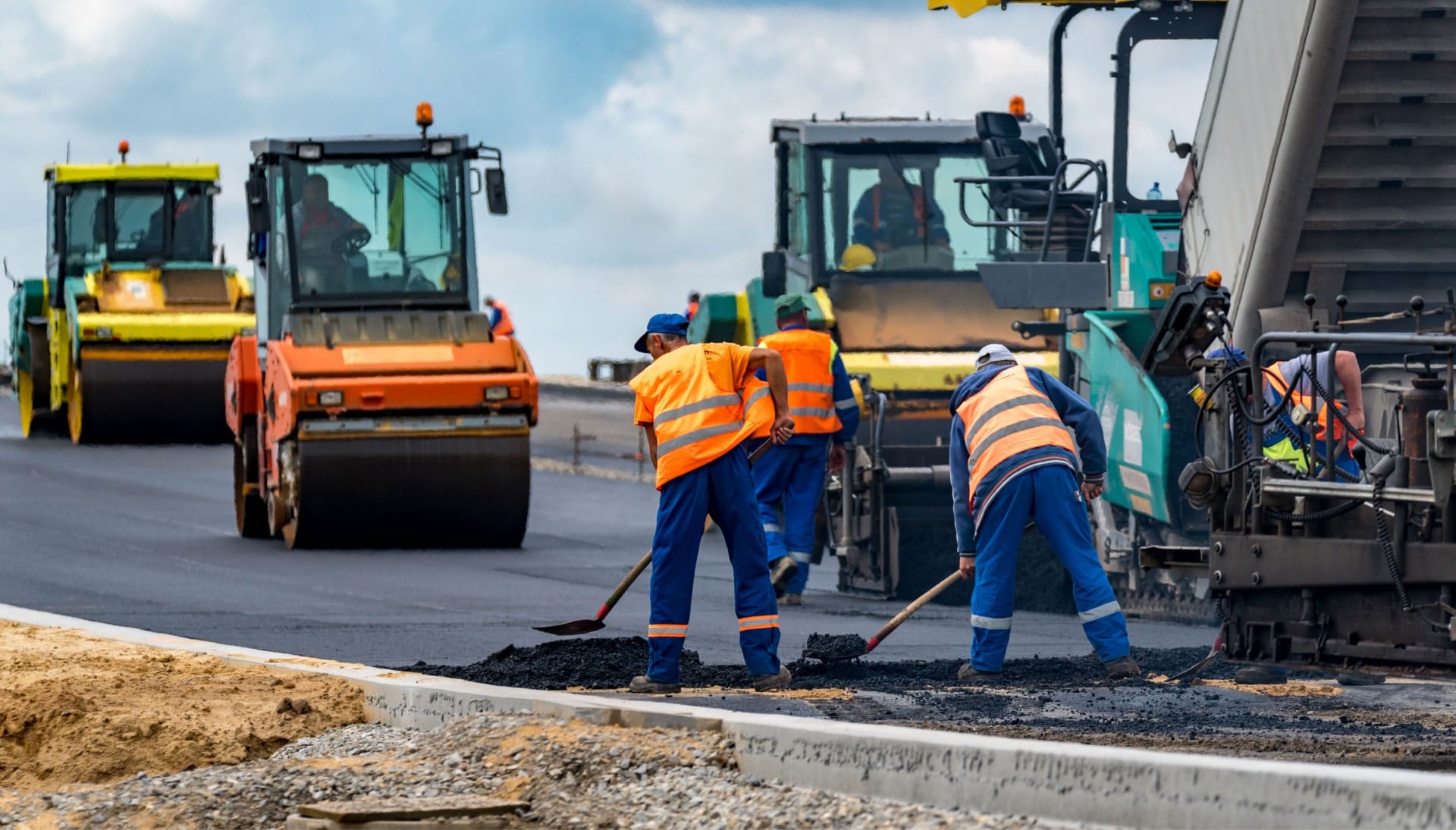 Reliable asphalt construction services in Madison, WI for various projects.